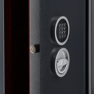 Brihard HUNTER PREMIUM 7 E 7 ieročiem