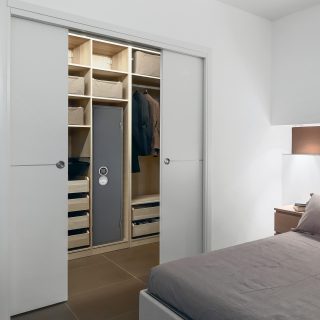 Brihard HUNTER PREMIUM 7 E 7 ieročiem