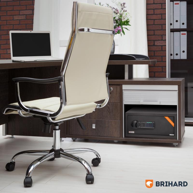 Brihard Laptop LED E Black Pearl Seifs klēpjdatoram