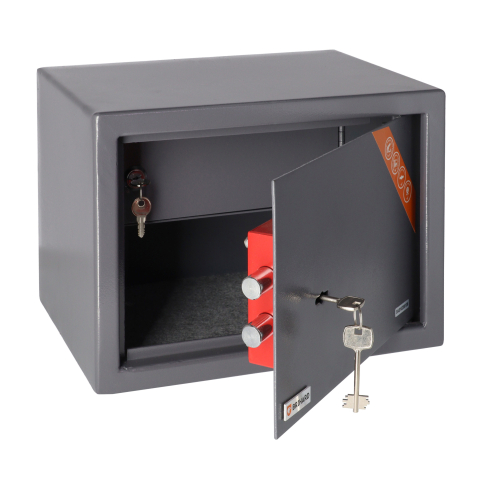 BRIHARD PISTOL & AMMO K