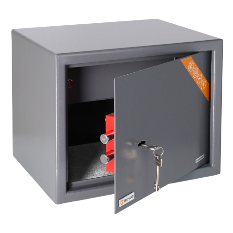 Brihard Pistol & Ammo XL K