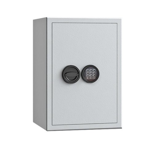 ISS BADEN-BADEN 34102 02 E