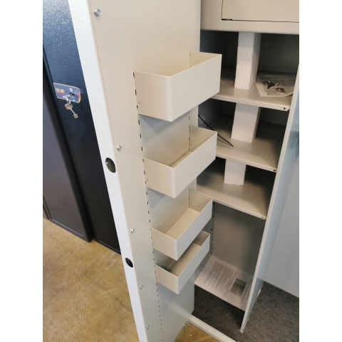 IEROČU SEIFS ARSENAL 1480T EL